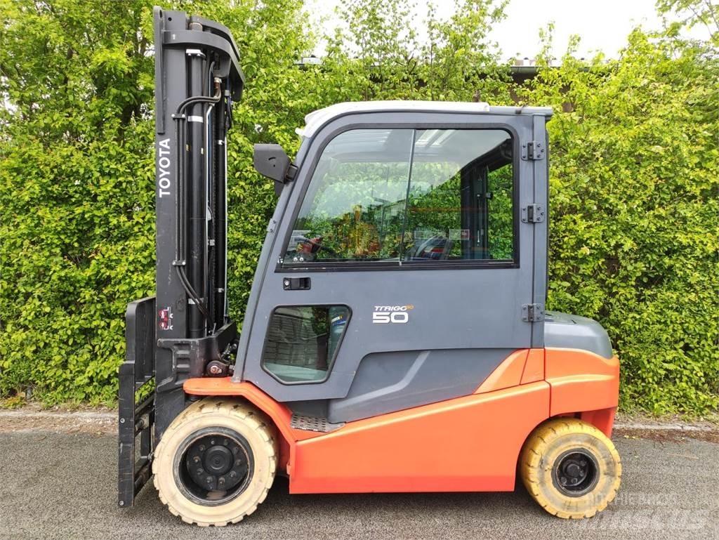 Toyota 8FBMT50 Electric forklift trucks