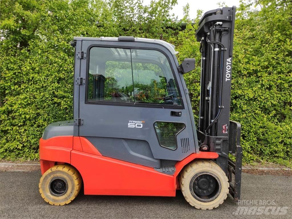 Toyota 8FBMT50 Electric forklift trucks